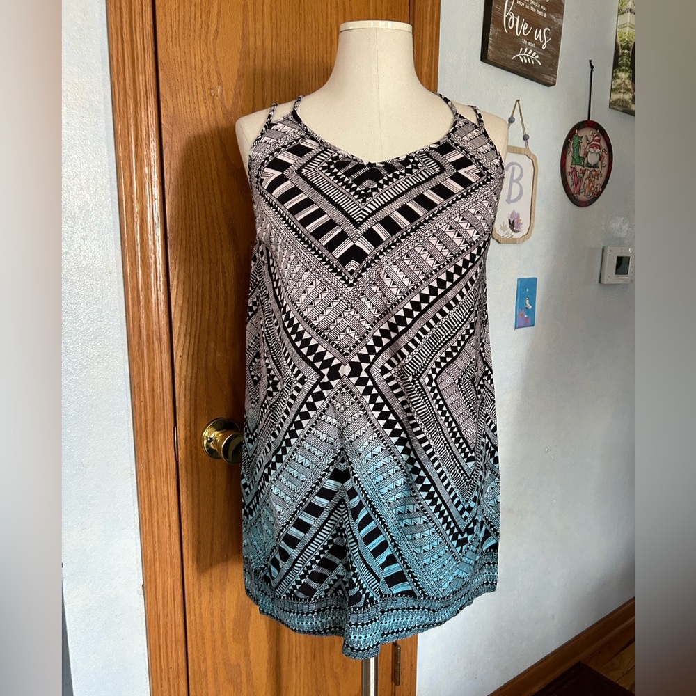 Charlotte Russe Black & White Top - Size Small